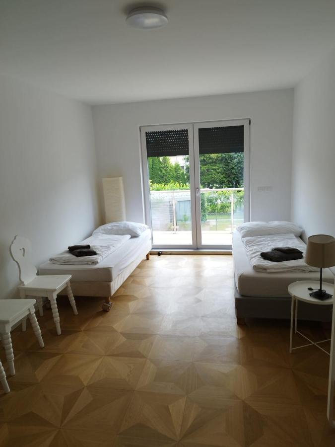 Haus Mit Garten Bei Wien Langenzersdorf Eksteriør bilde